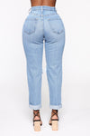 Walk This Way Boyfriend Jeans - Medium Blue Wash