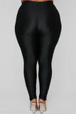 Curves For Days Leggings - Black
